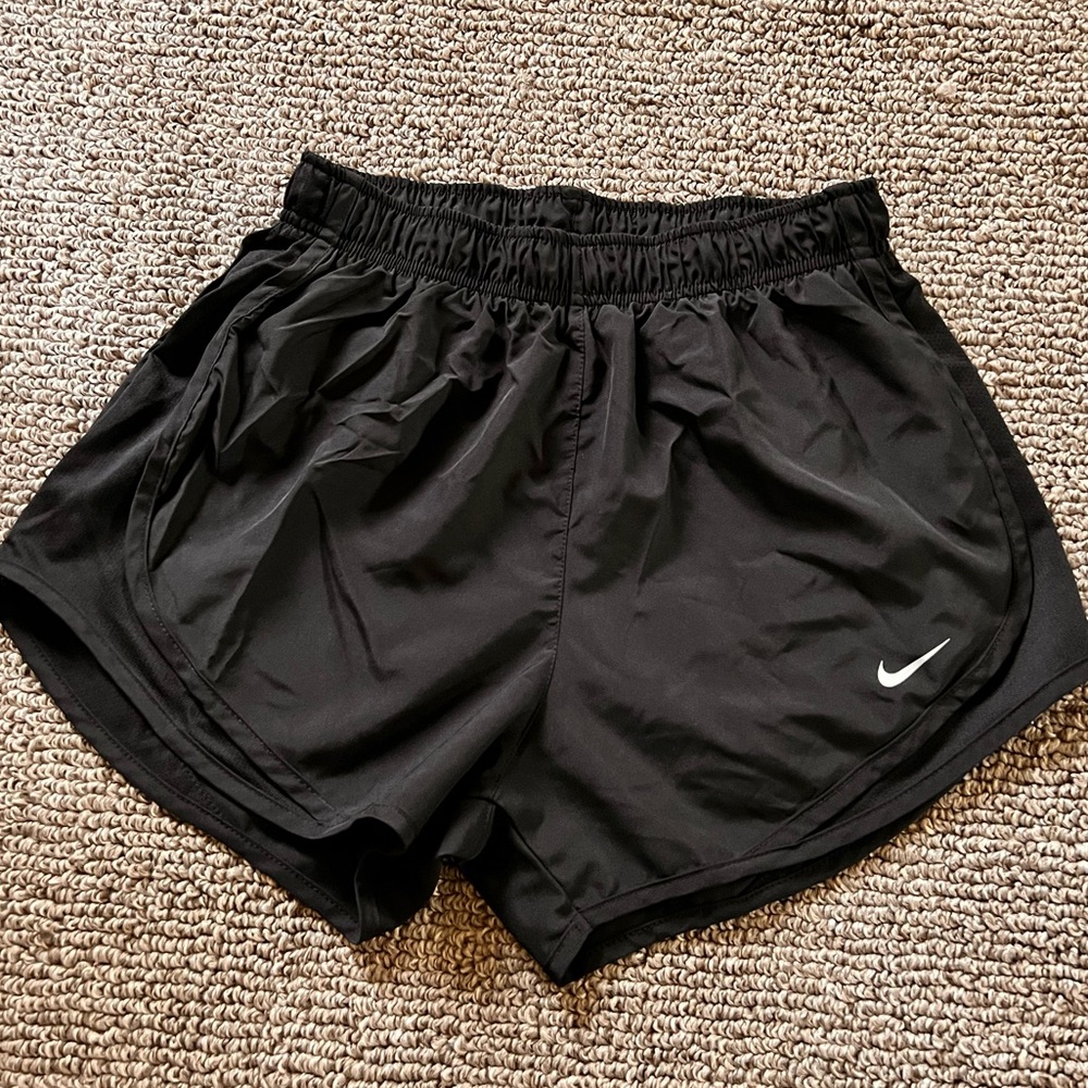 Nike Black Athletic Shorts SIZE SMALL